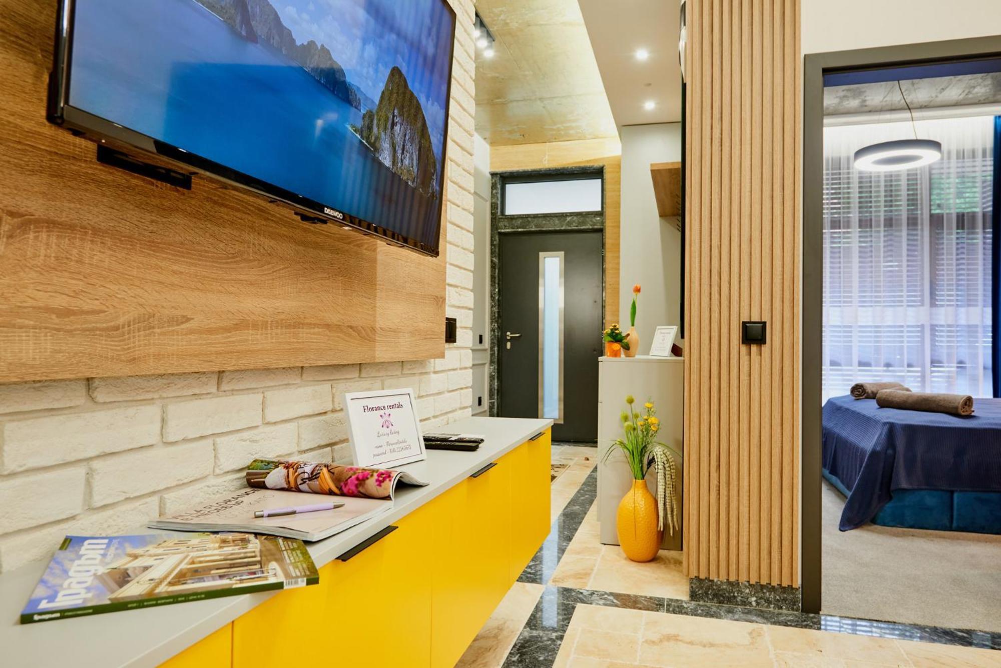 Florance Rentals Luxury Apartments In بورغاس المظهر الخارجي الصورة
