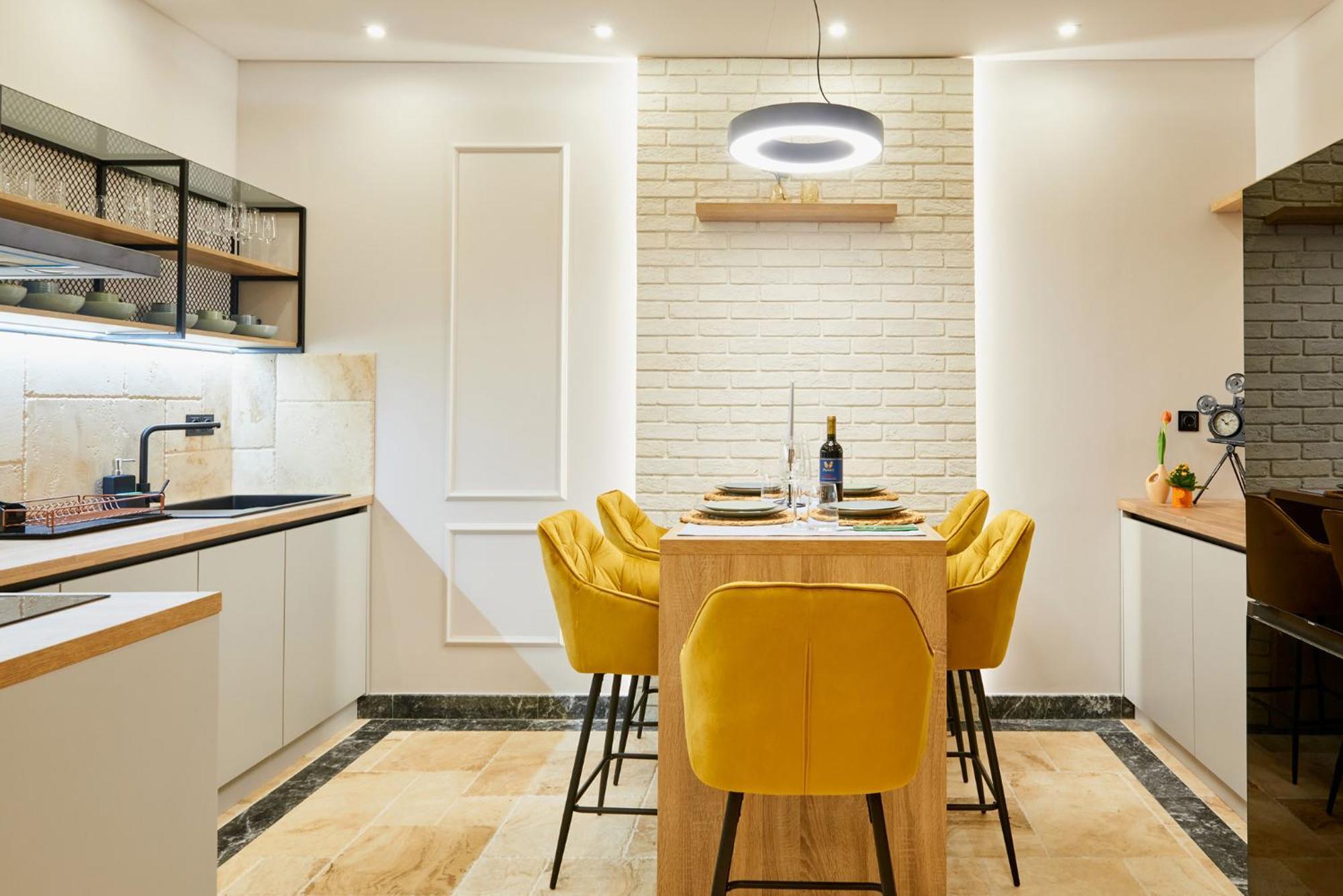 Florance Rentals Luxury Apartments In بورغاس المظهر الخارجي الصورة